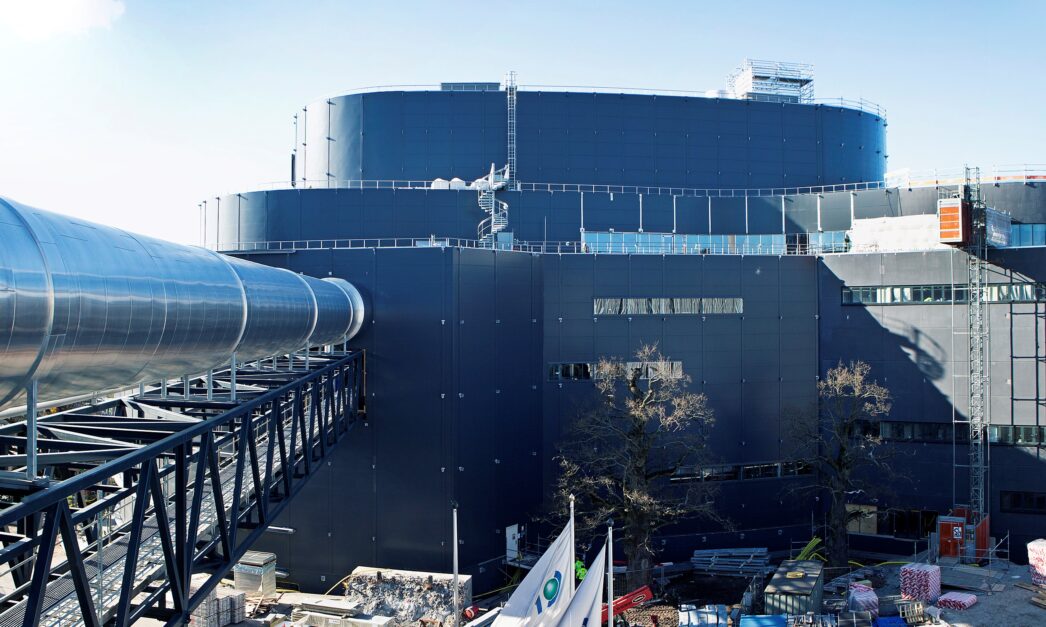Three ancient oaks saved as Fortum Värme builds biofuel CHP - Nordic ...